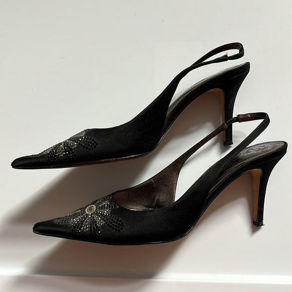 Rodo Black Satin Embellished Evening Pumps. Size 38 - Picture 2 of 4